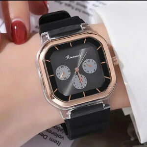 Rubber Strap Silicone Quartz Women's Sport Watch Fancy..NWT..